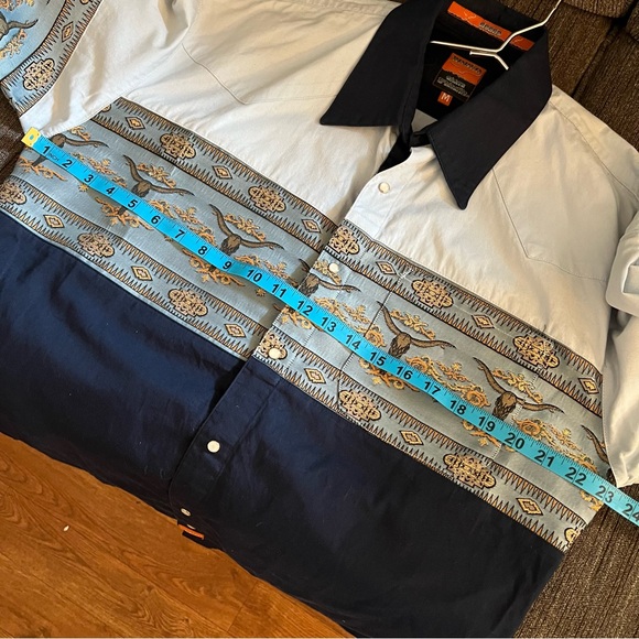 Rodeo Carte D'identite
Western Shirt Adult Men's Medium Blue and Gold - Picture 6 of 11